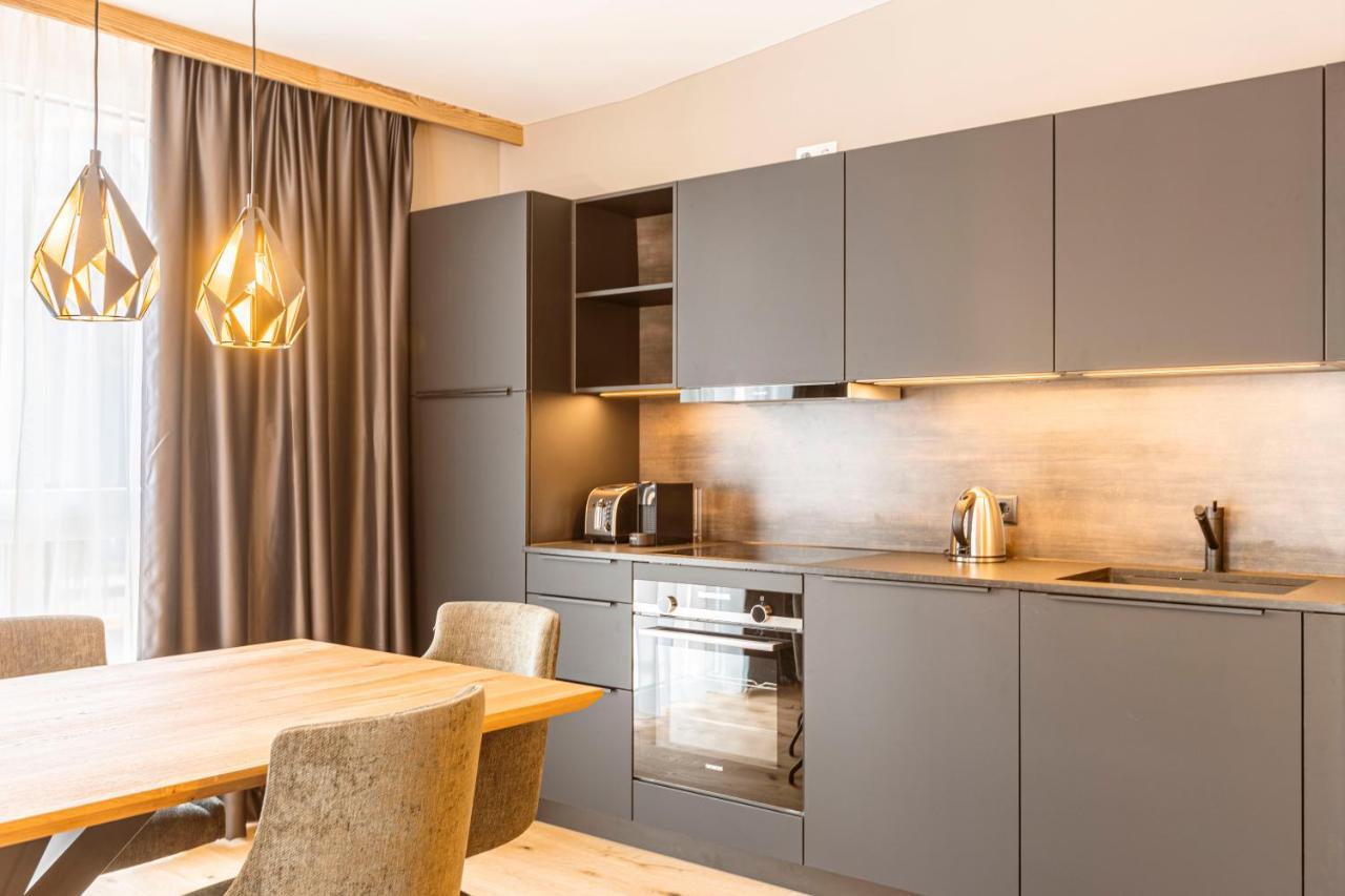 Zillertal Suites Fuegen By Alps Resorts Eksteriør billede
