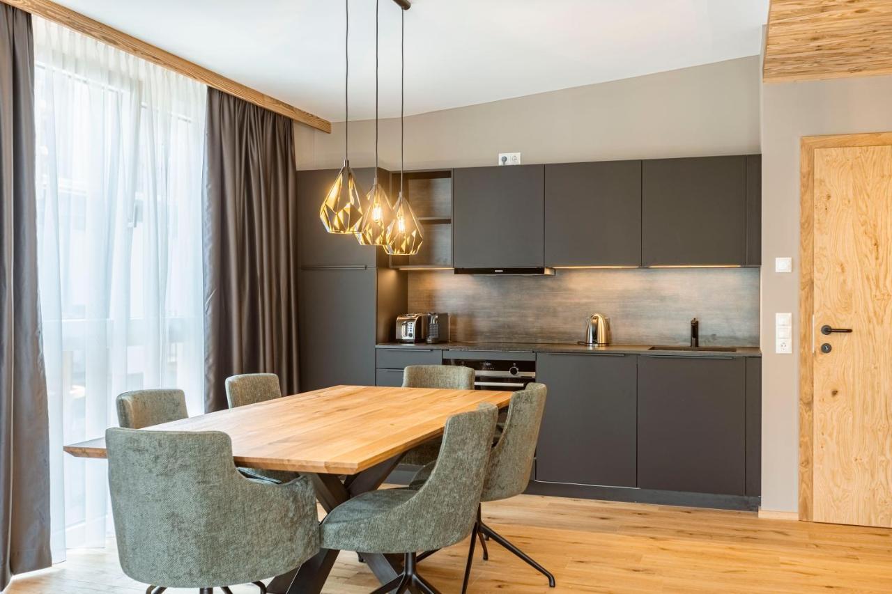 Zillertal Suites Fuegen By Alps Resorts Eksteriør billede