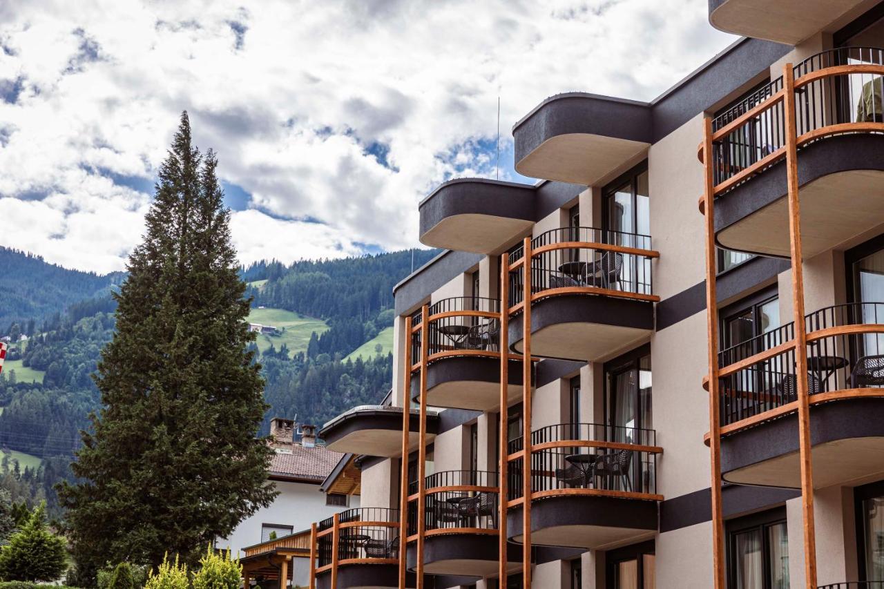 Zillertal Suites Fuegen By Alps Resorts Eksteriør billede