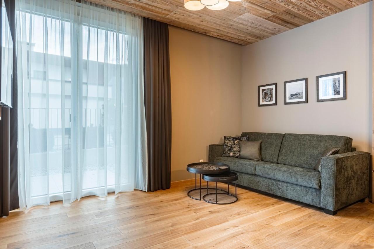 Zillertal Suites Fuegen By Alps Resorts Eksteriør billede