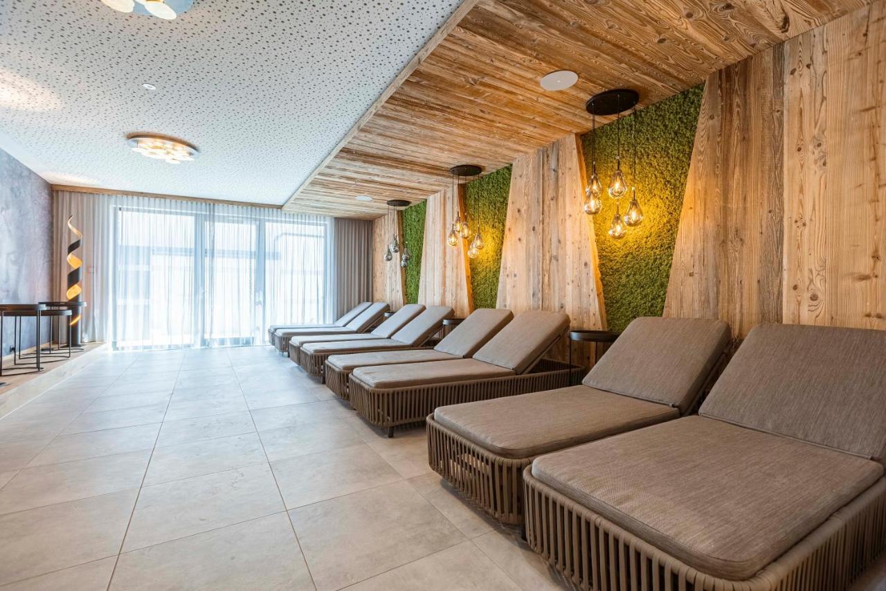 Zillertal Suites Fuegen By Alps Resorts Eksteriør billede